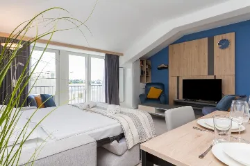 1-Bedroom Apartment in Umag (Up to 4 Guests)