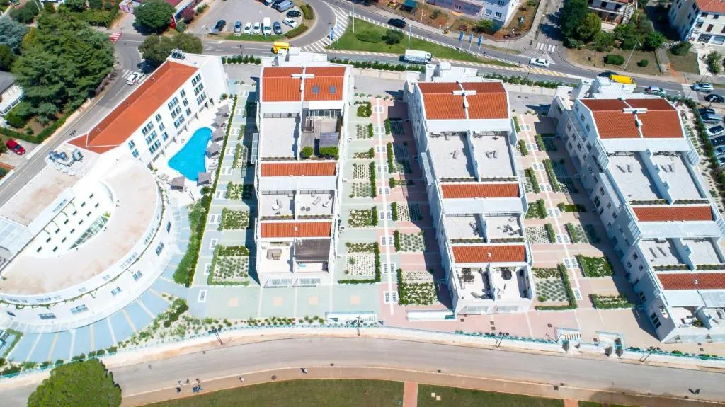 1-Bedroom Apartment in Umag (Up to 4 Guests)