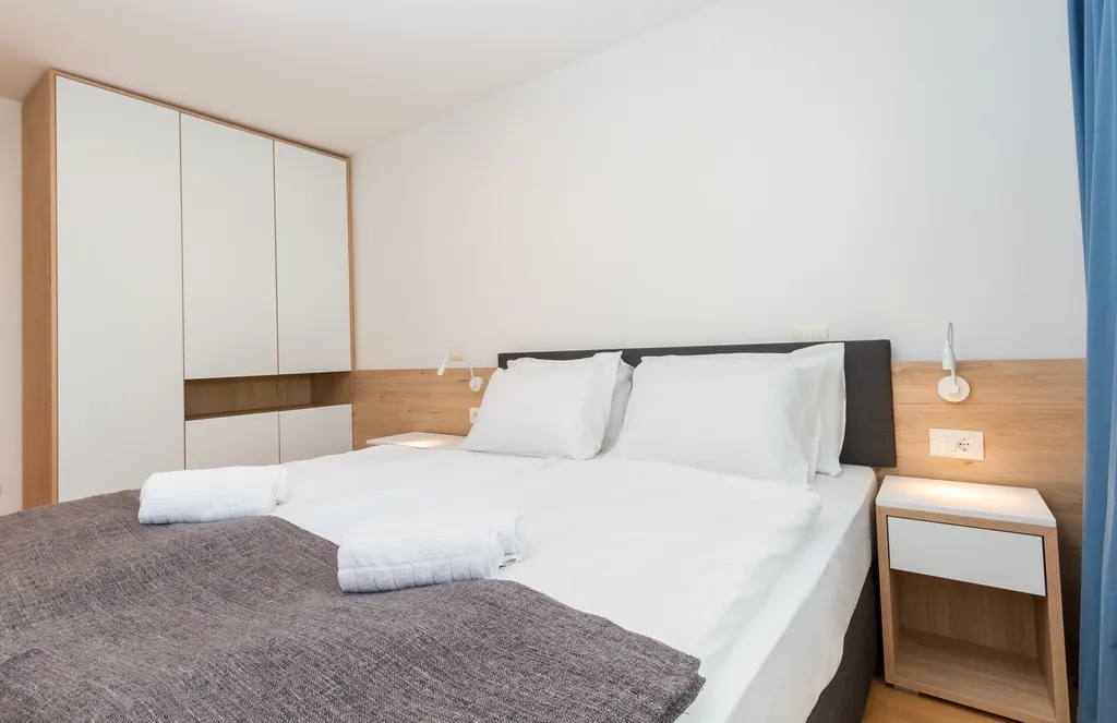 Umag Apartment with Balcony and Air Conditioning