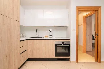 One-Bedroom Apartment with Balcony in Umag