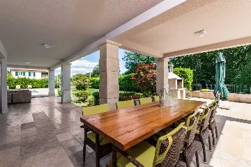 4-Bedroom Villa in Barban for Up to 8 Guests