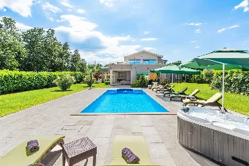 4-Bedroom Villa in Barban for Up to 8 Guests