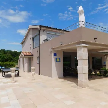 4-Bedroom Villa in Barban for Up to 8 Guests