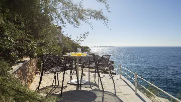 Dubrovnik Villa for 14 Guests with Sea Access