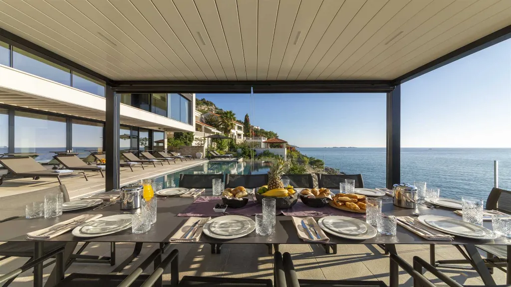 Dubrovnik Villa for 14 Guests with Sea Access