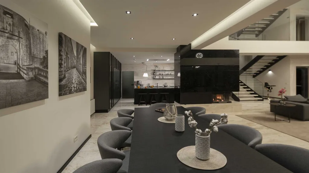 Dubrovnik Villa for 14 Guests with Sea Access