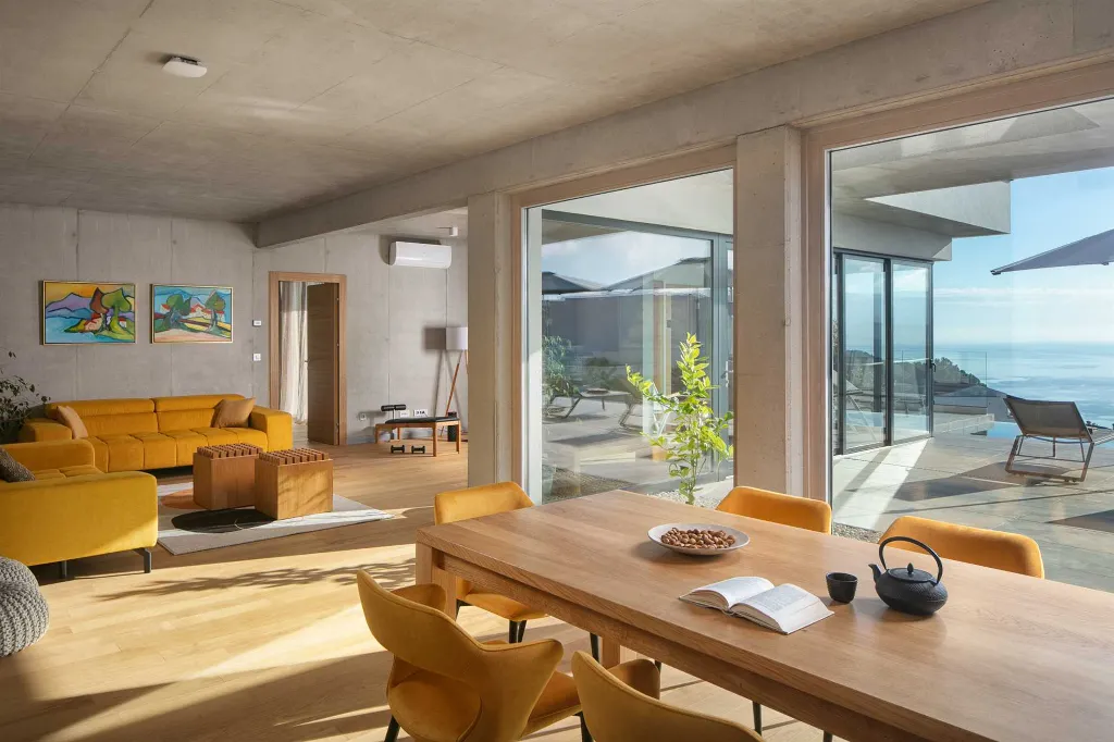 Villa for 8 Guests in Rabac with Pool and Spa