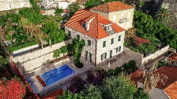 4-Bedroom Villa in Dubrovnik for 8 Guests