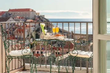 4-Bedroom Villa in Dubrovnik for 8 Guests