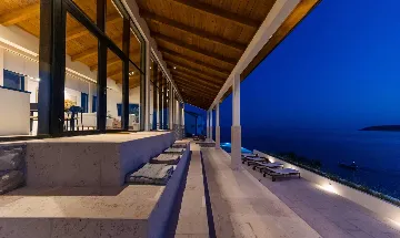 Four-Bedroom Villa with Sea Views in Zaton