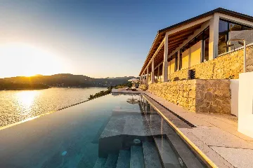 Four-Bedroom Villa with Sea Views in Zaton