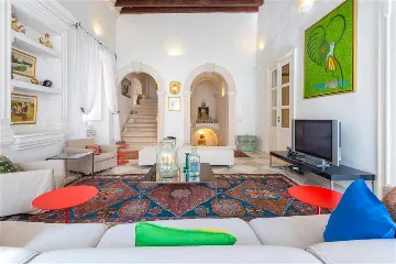 Three-Bedroom Villa in Dubrovnik for 6 Guests