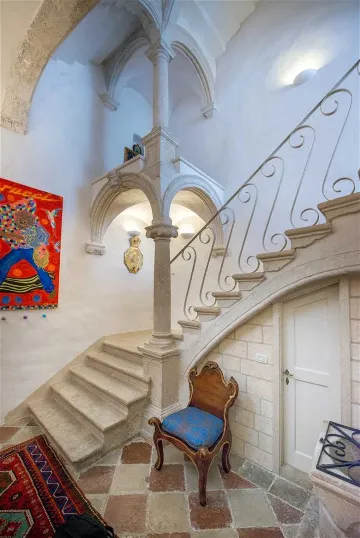 Three-Bedroom Villa in Dubrovnik for 6 Guests