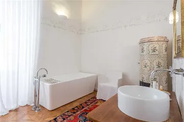 Three-Bedroom Villa in Dubrovnik for 6 Guests