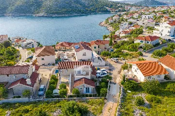 Sea-View Villa in Rogoznica for 8 Guests