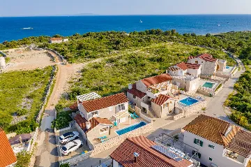 Sea-View Villa in Rogoznica for 8 Guests
