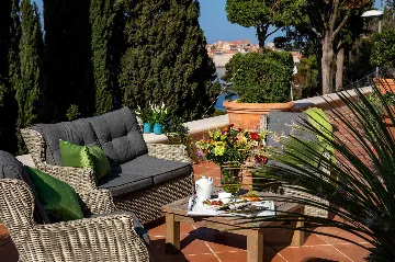 Sea View Villa for 12 Guests in Dubrovnik