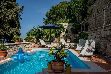 Sea View Villa for 12 Guests in Dubrovnik