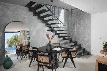 Four-Bedroom Villa in Orašac for 8 Guests