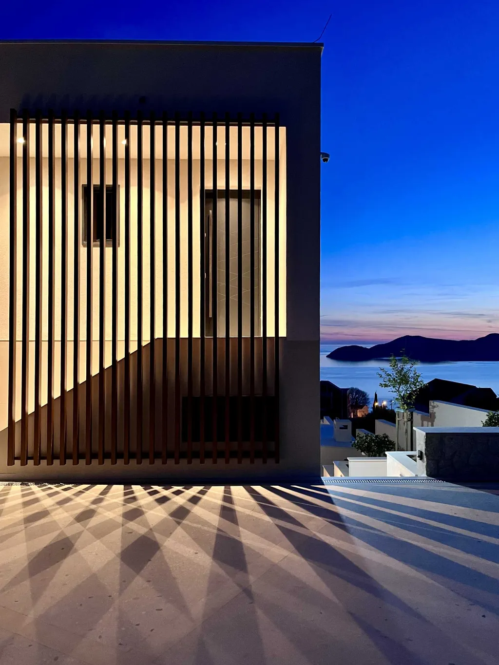 Four-Bedroom Villa in Orašac for 8 Guests