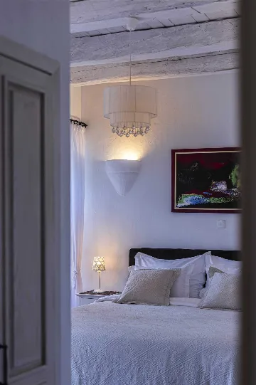 Four-Bedroom Villa with Pool in Molunat