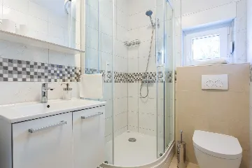 Seafront Villa in Rogoznica for 8 Guests