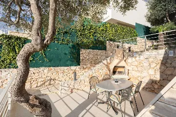 Seafront Villa in Rogoznica for 8 Guests