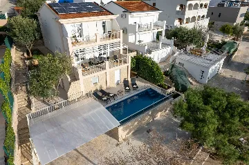 Seafront Villa in Rogoznica for 8 Guests