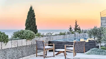 Dubrovnik 5-Bedroom Villa with Pool and Jacuzzi