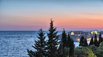 Dubrovnik 5-Bedroom Villa with Pool and Jacuzzi