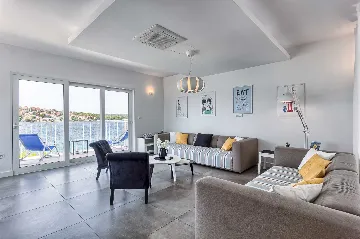 Beachfront Villa in Rogoznica (Up to 10 Guests)