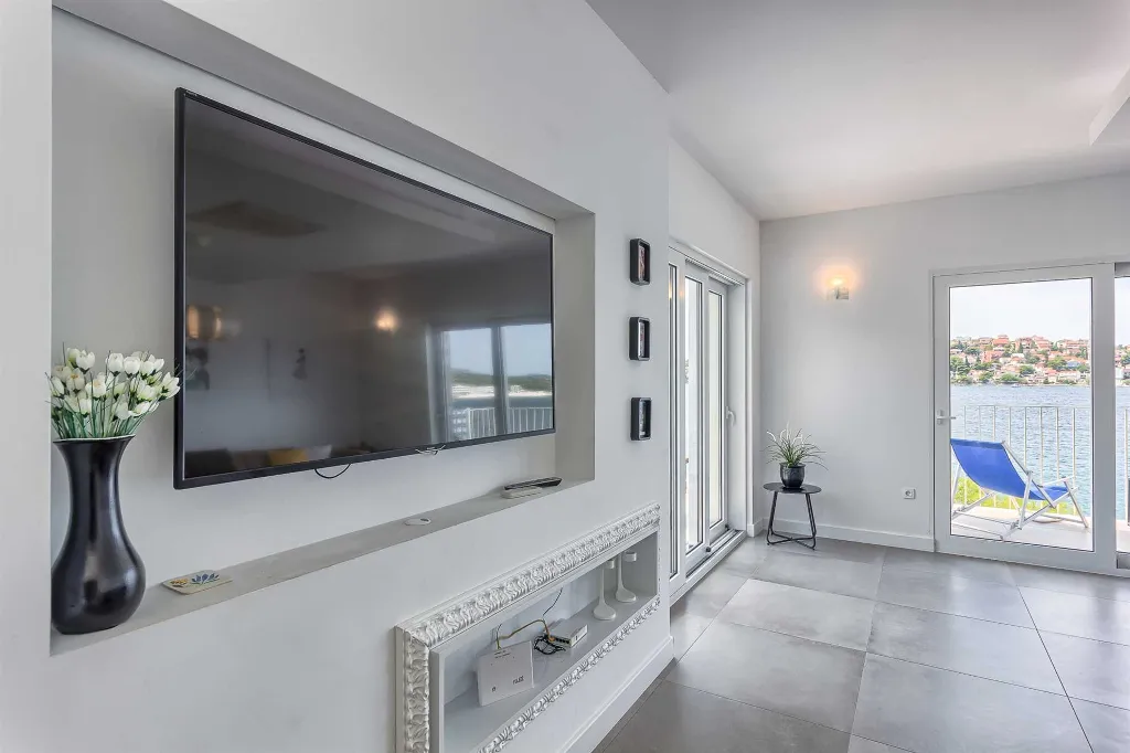 Beachfront Villa in Rogoznica (Up to 10 Guests)