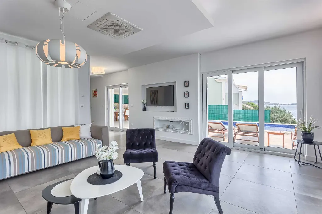 Beachfront Villa in Rogoznica (Up to 10 Guests)