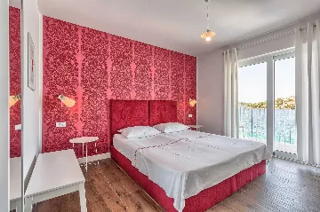 Beachfront Villa in Rogoznica (Up to 10 Guests)