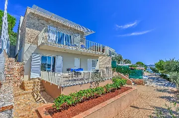 Beachfront Villa in Rogoznica (Up to 10 Guests)