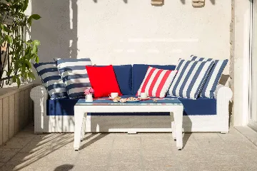 3-Bedroom Villa with Heated Pool and Sea Views in Murvica