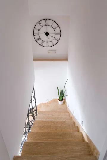 3-Bedroom Villa with Heated Pool and Sea Views in Murvica