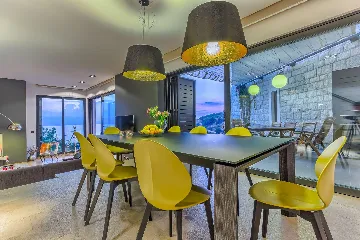 4-Bedroom Villa in Mimice for 8 Guests