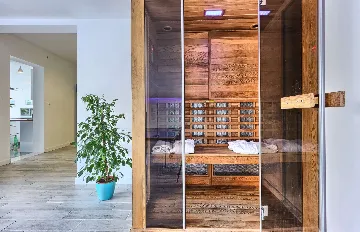 Zaton Mali Modern Villa with Pool, Sleeps 12