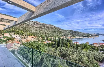 Zaton Mali Modern Villa with Pool, Sleeps 12