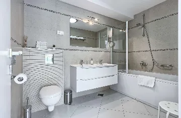 Zaton Mali Modern Villa with Pool, Sleeps 12