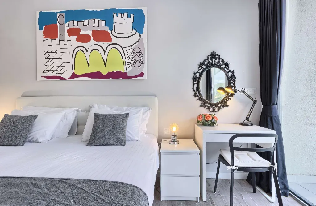 Zaton Mali Modern Villa with Pool, Sleeps 12