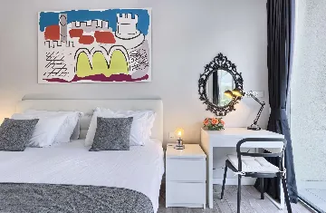 Zaton Mali Modern Villa with Pool, Sleeps 12