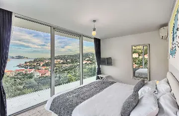 Zaton Mali Modern Villa with Pool, Sleeps 12