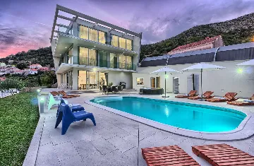 Zaton Mali Modern Villa with Pool, Sleeps 12