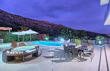 Zaton Mali Modern Villa with Pool, Sleeps 12