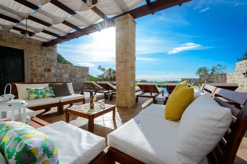 3-Bedroom Villa in Dubravka for 6 Guests