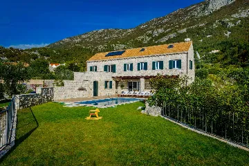 3-Bedroom Villa in Dubravka for 6 Guests