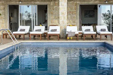 3-Bedroom Villa in Dubravka for 6 Guests