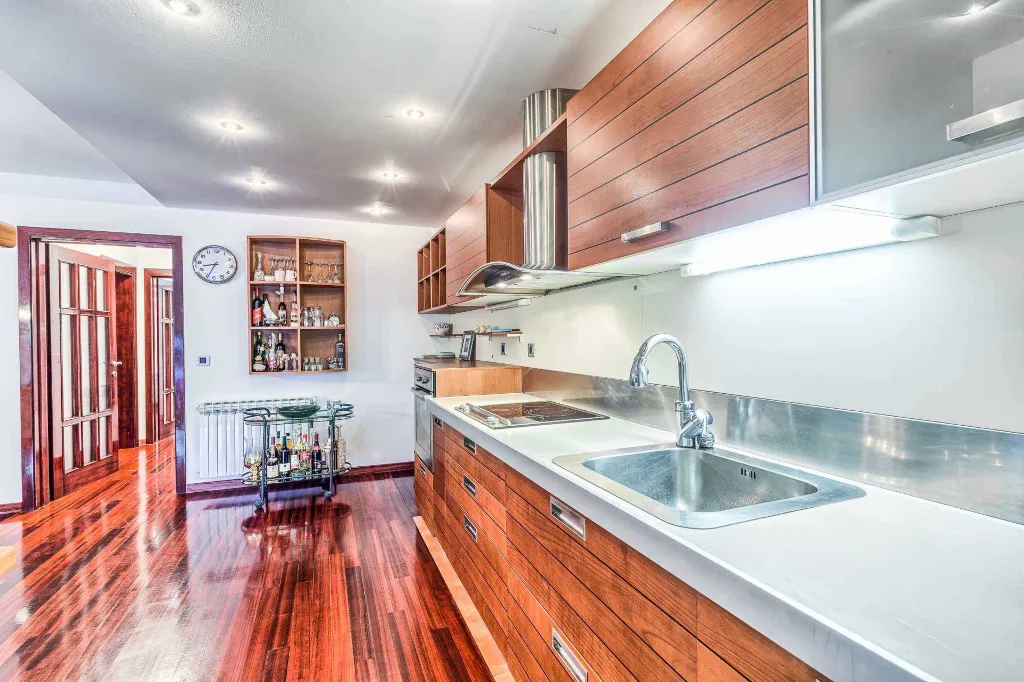 Punat 6-Bedroom Villa with Pool for 12 Guests